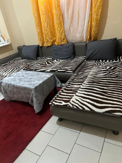 For Rent Căn hộ